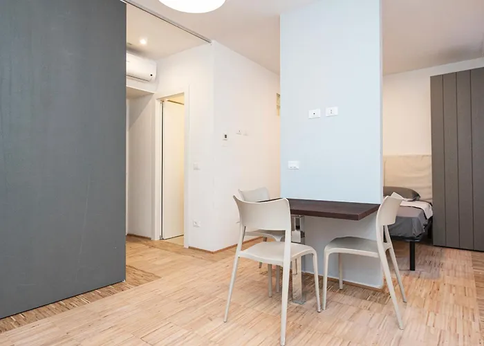 Ξενοδοχείο με διαμερίσματα Venezian 4*