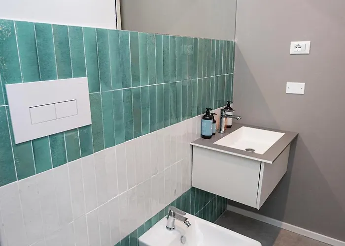 Venezian Τεργέστη