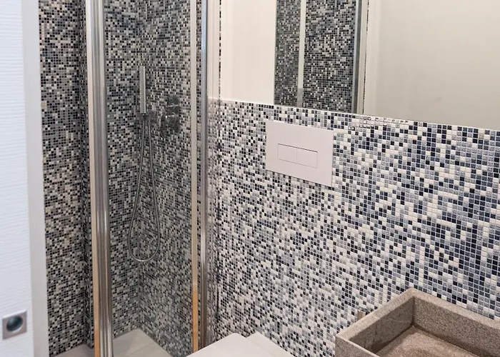 Venezian Ξενοδοχείο με διαμερίσματα Τεργέστη