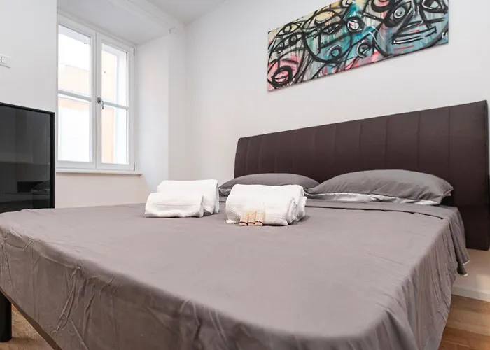 Venezian Ξενοδοχείο με διαμερίσματα Τεργέστη