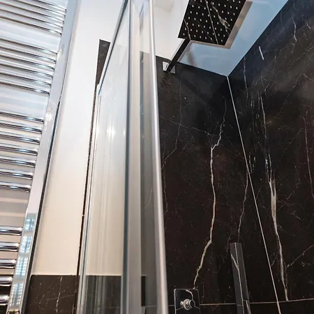 Venezian 4* Триест