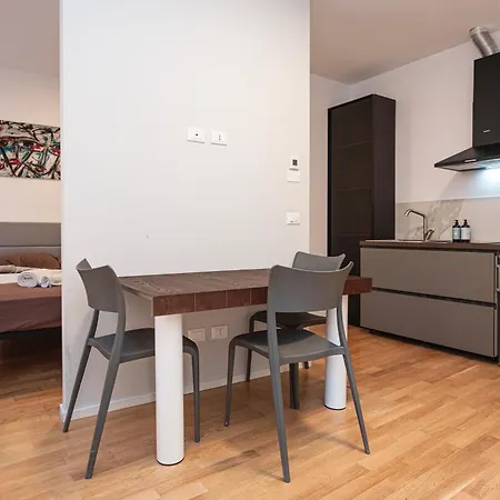 Apart Otel Hurban Venezian Trieste