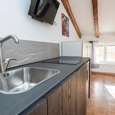 Stay Apartments Venezian Aparthotel Terst